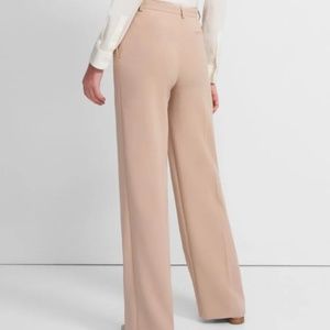 Theory Clean Trouser in Nude Khaki